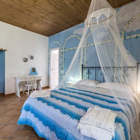 Casa di campagna Araba Phoenix Castellabate