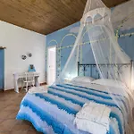 Casa de Campo Araba Phoenix Castellabate