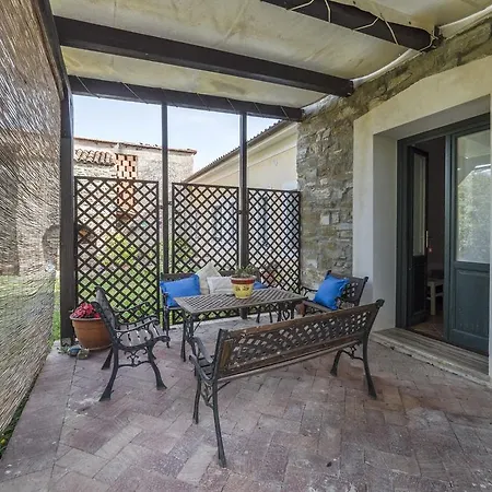 Landhaus Araba Phoenix Castellabate