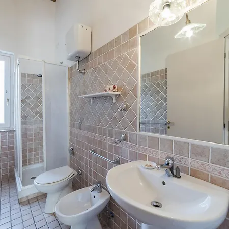 Araba Phoenix Country house