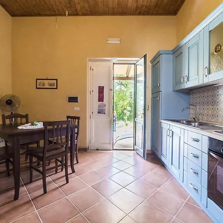 Araba Phoenix * Castellabate
